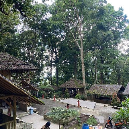 Laksana Rasa Resort Ciwidey Extérieur photo